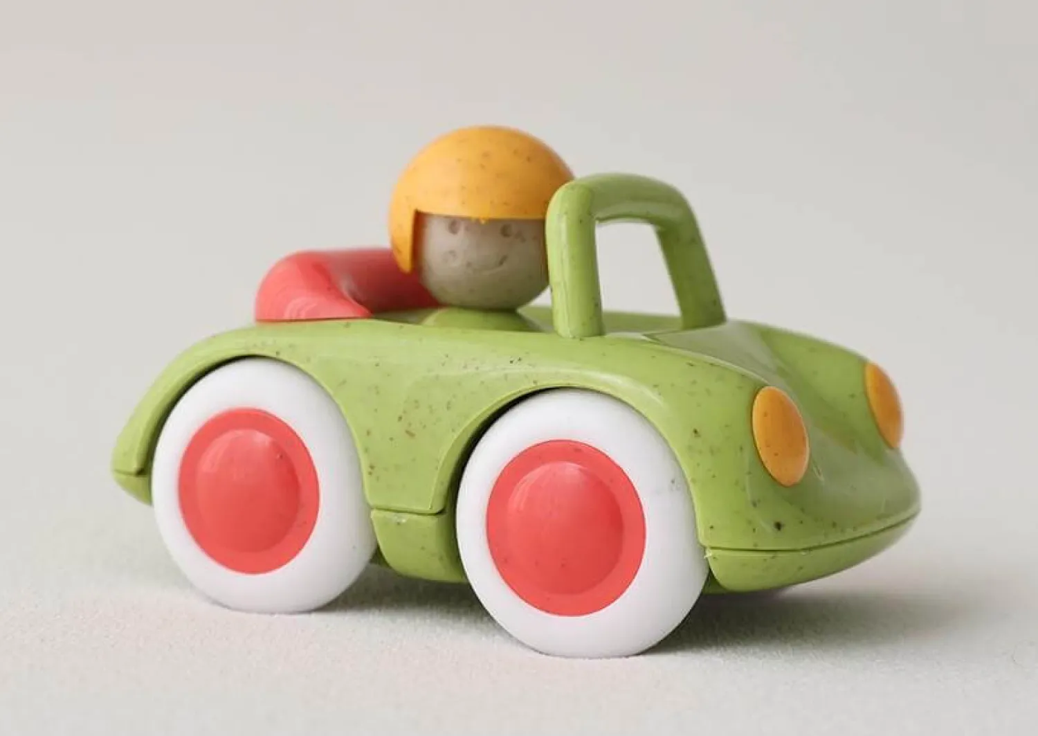 TOLO Bio Baby auto sportowe 6m+