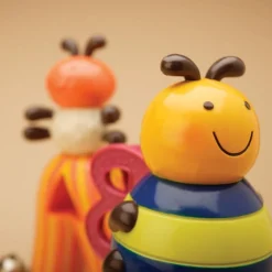 B.Toys Bębenek z instrumentami
