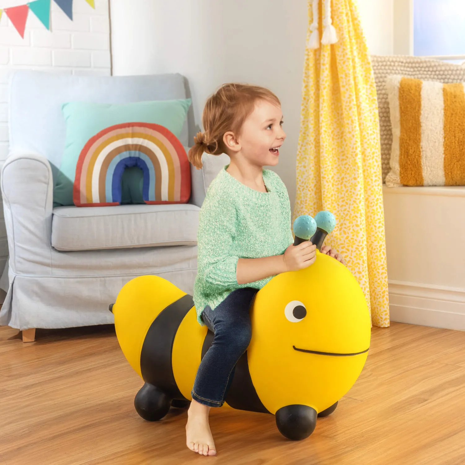 B.Toys Bouncy Boing! Skoczek pszczółka