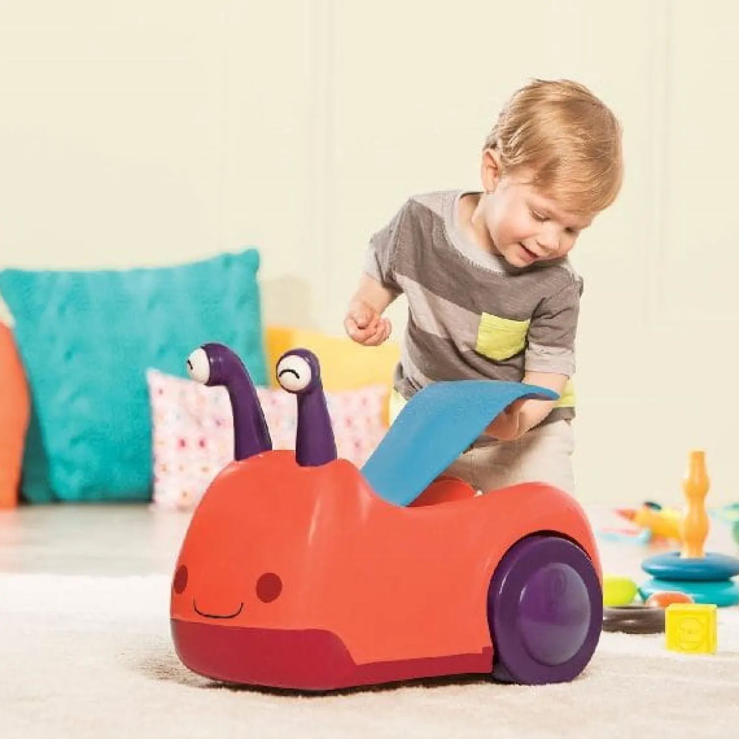 B.Toys Buggly Wuggly – jeździk-żuczek