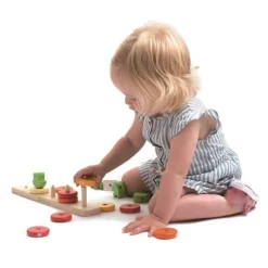 Tender Leaf Toys Drewniana zabawka - Królik i liczenie marchewek