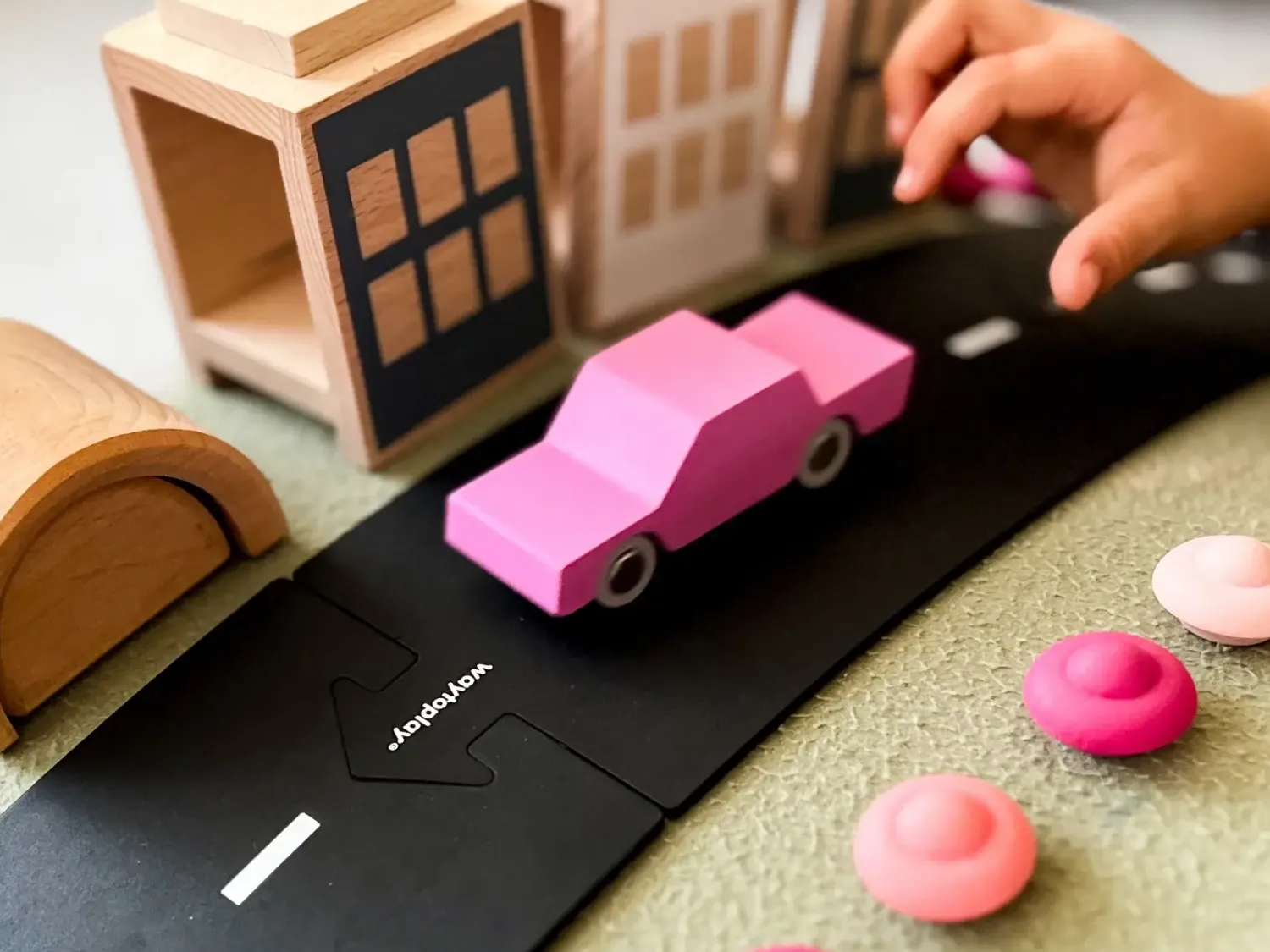 WayToPlay Drewniany samochodzik - Pink