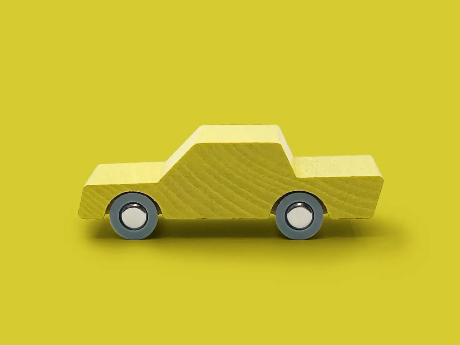WayToPlay Drewniany samochodzik - Yellow