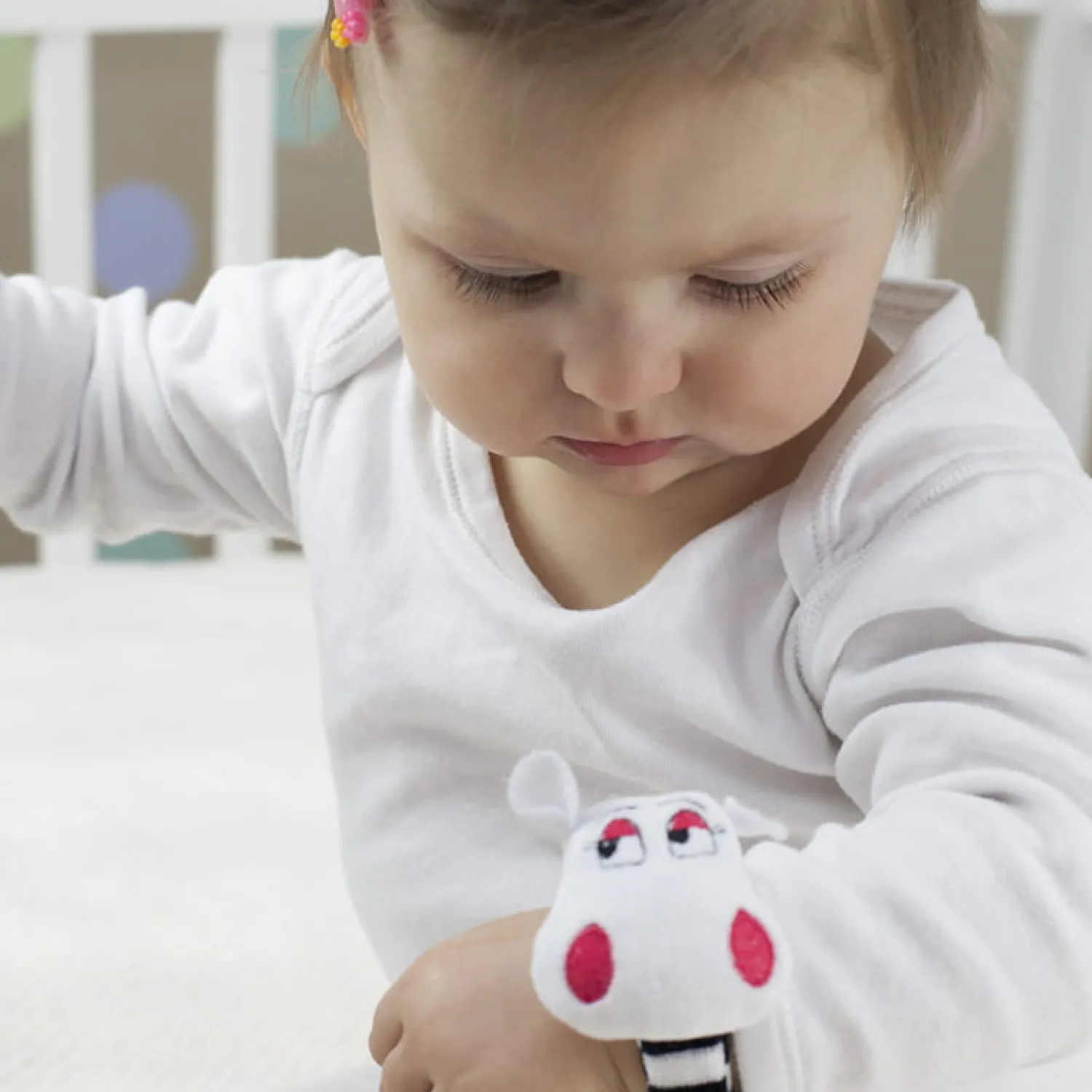 Mom's Care Grzechotka na rączkę Panda