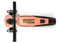 Scootandride Highwaykick 5 LED Hulajnoga trójkołowa balansowa ze świecącymi kółkami 5+ Peach