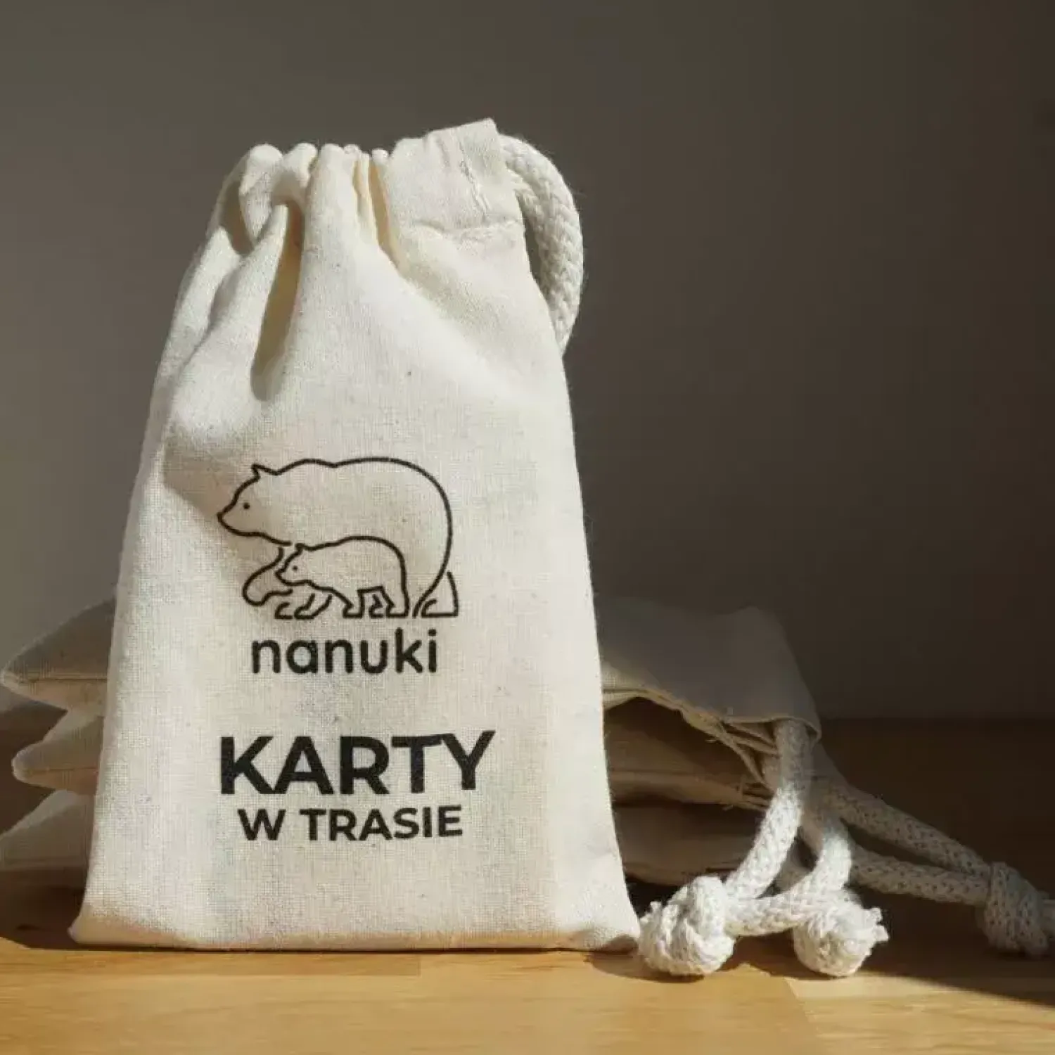 Nanuki Karty w trasie