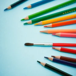 Janod Kredki akwarelowe z pędzelkiem 12 kolorów 3+