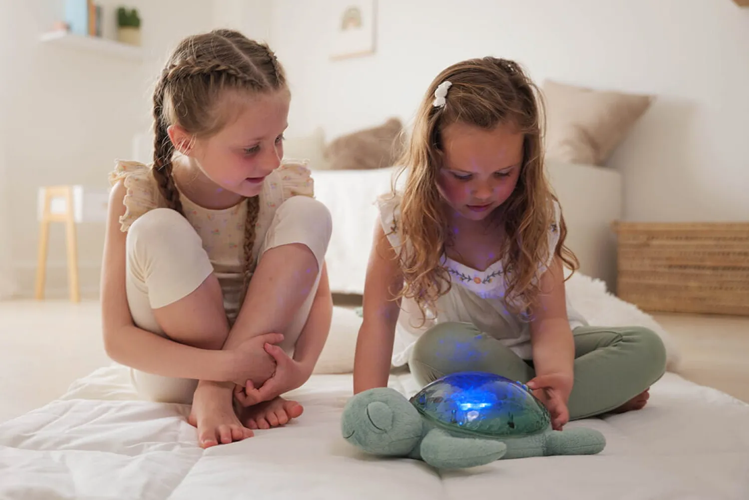 Dzieci Cloud b Lampka Tranquil Turtle Ocean - żółw zielony