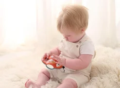 TOLO Bio Magiczna grzechotka z lusterkiem 6m+