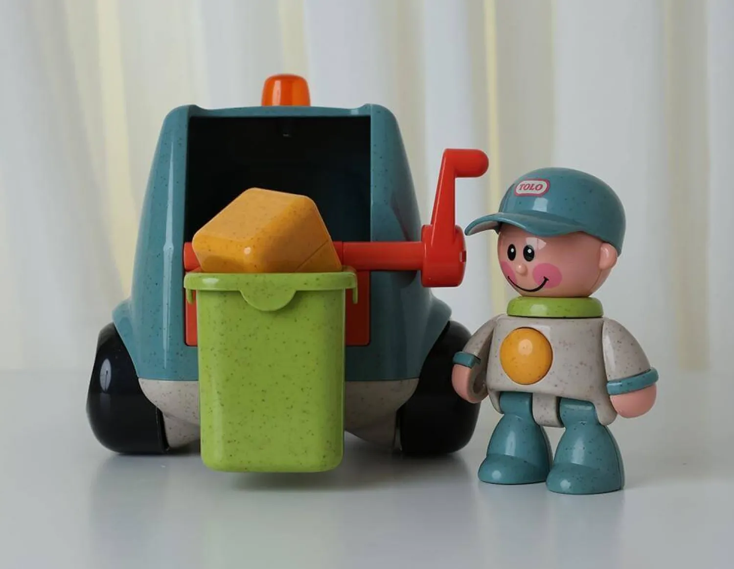 TOLO Bio Śmieciarka z kierowcą