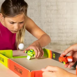 Fat Brain Toys Piłkarzyki Foosbots. Boisko do gry.