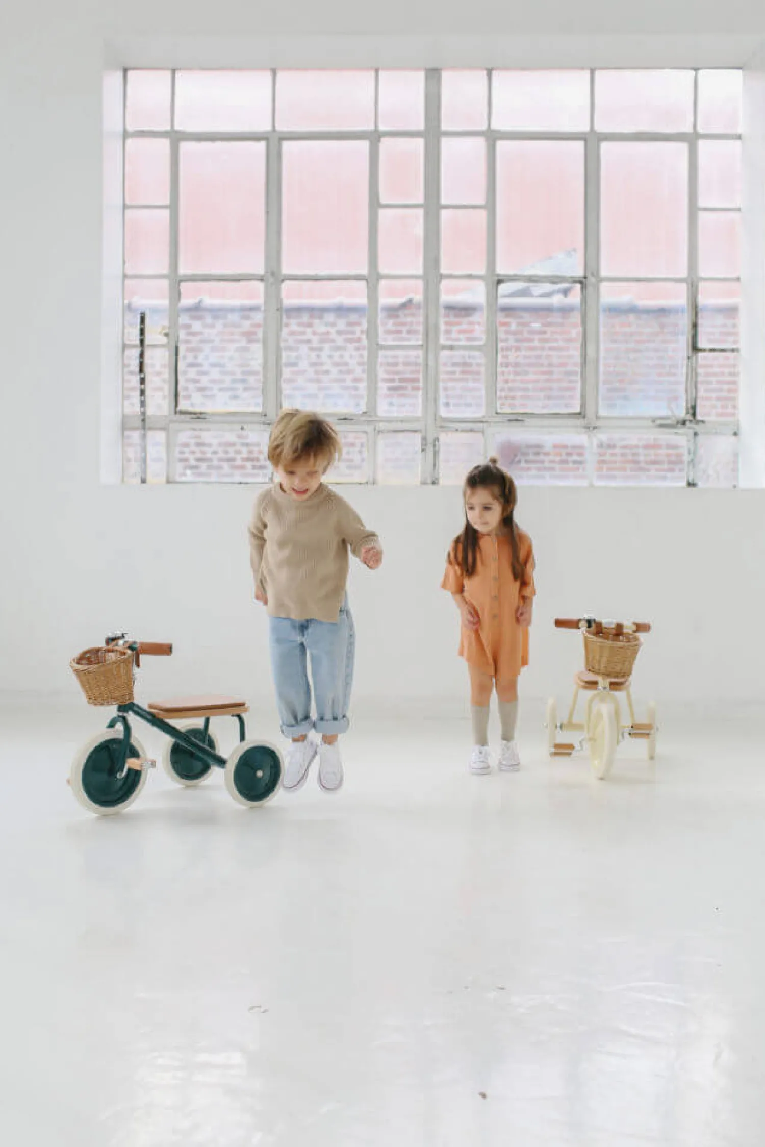 Banwood Rowerek trójkołowy Trike Cream