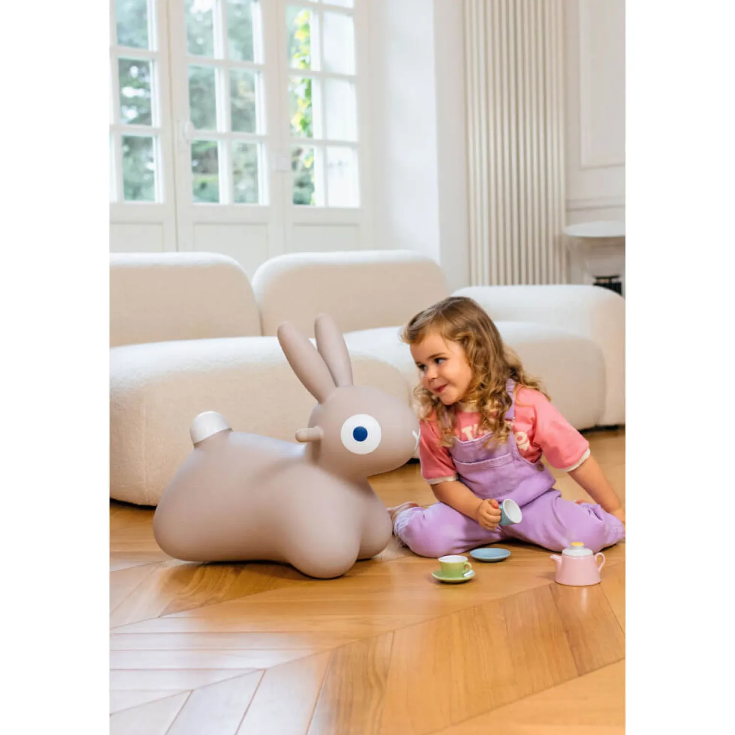QUUT Skoczek Hoppi Bunny - Warm grey