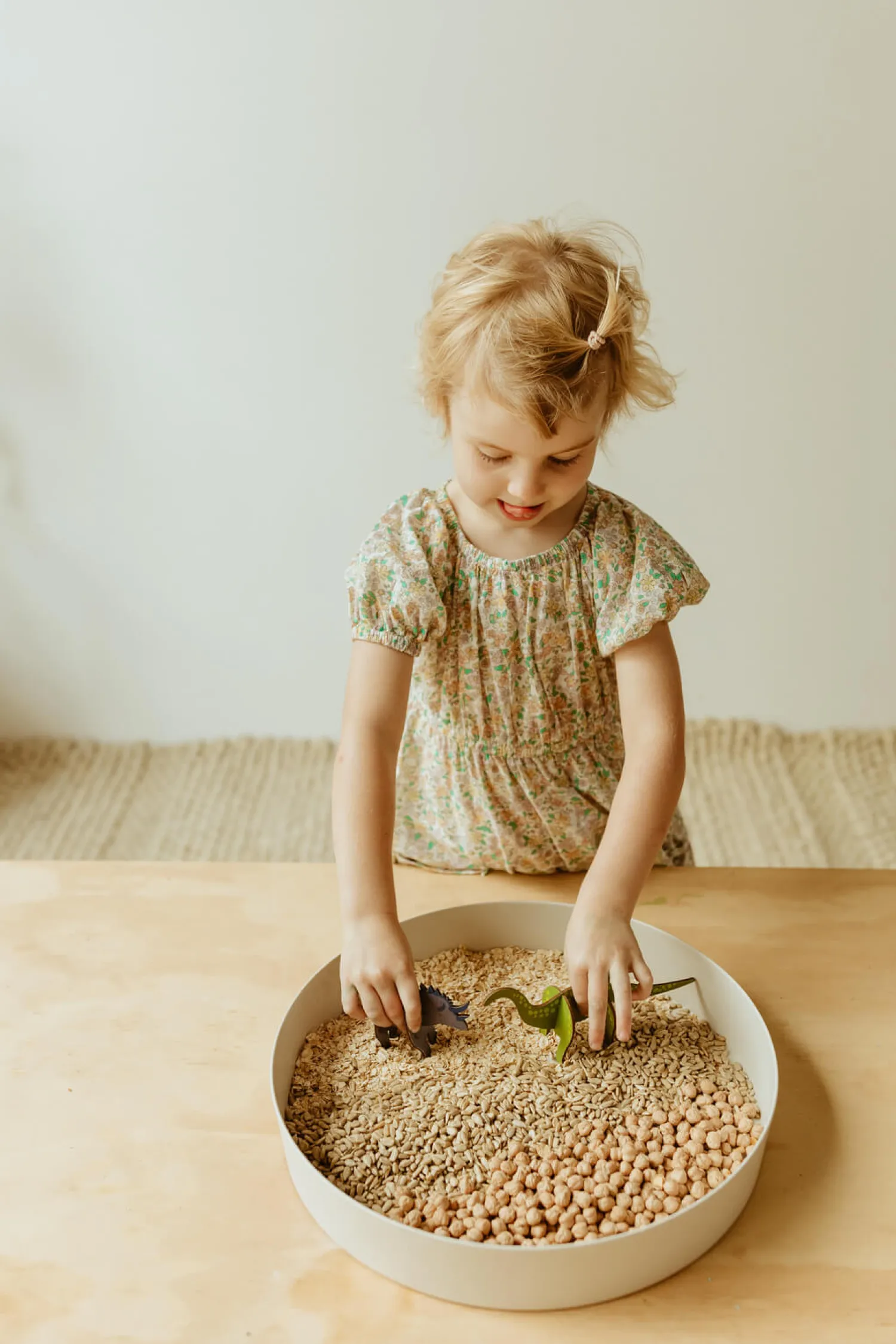 Jellystone Tacka sensoryczna Play Tray 2w1 - Sage