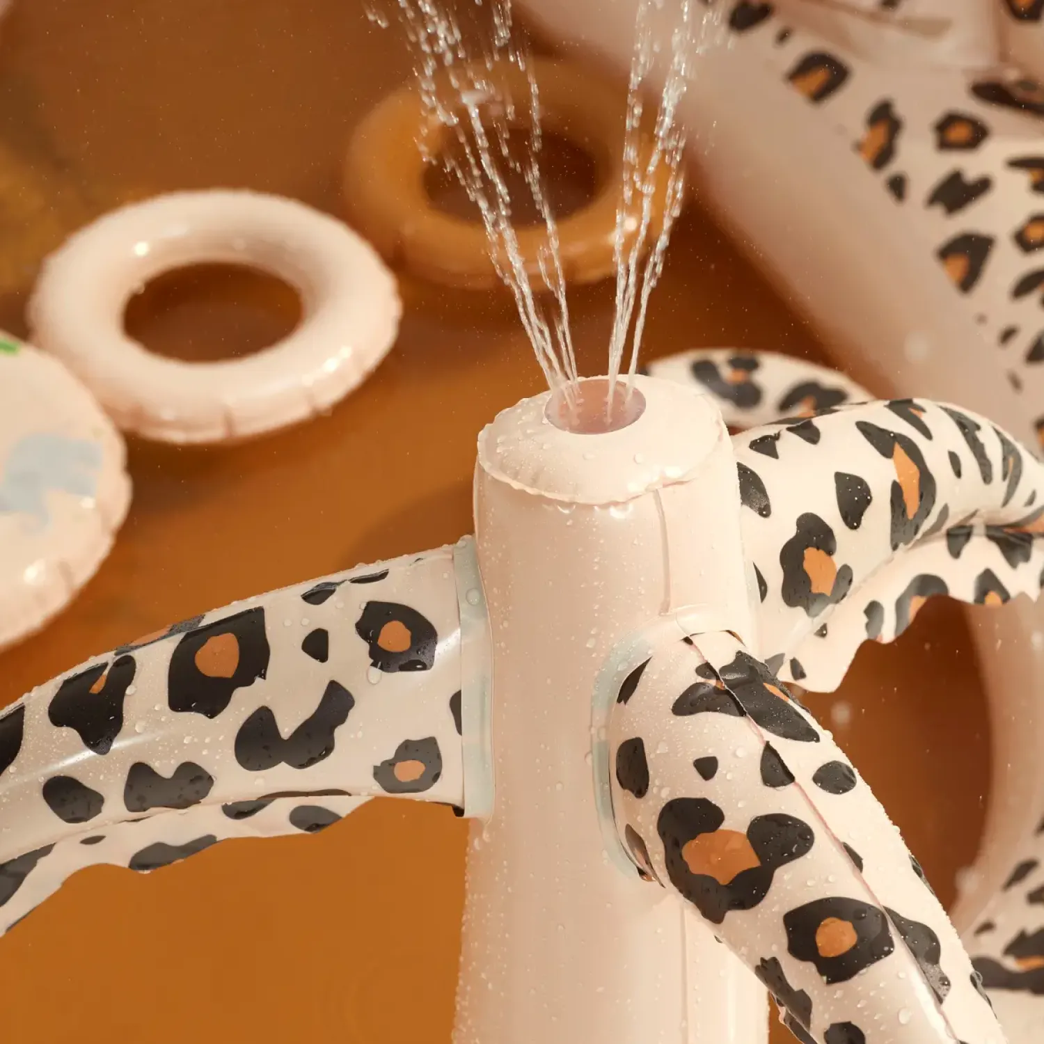 The Swim Essentials Wodny plac zabaw Beige Leopard
